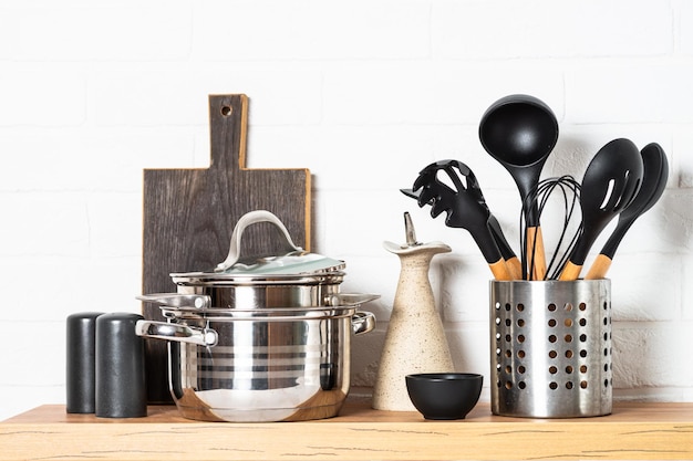 well-equipped kitchen Kitchen Ware Supplies